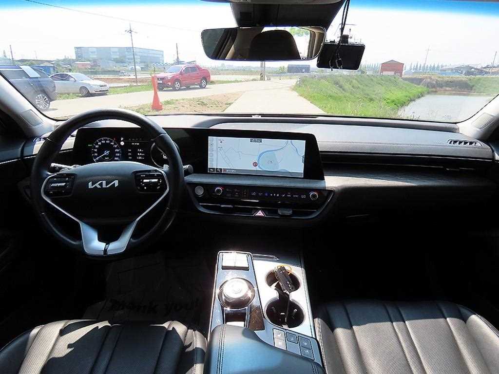KIA K8 - Vista 9
