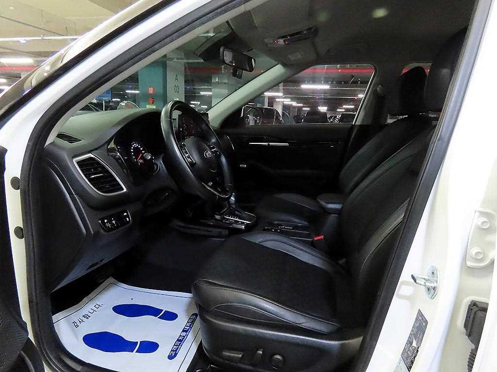 KIA Seltos - Vista 6