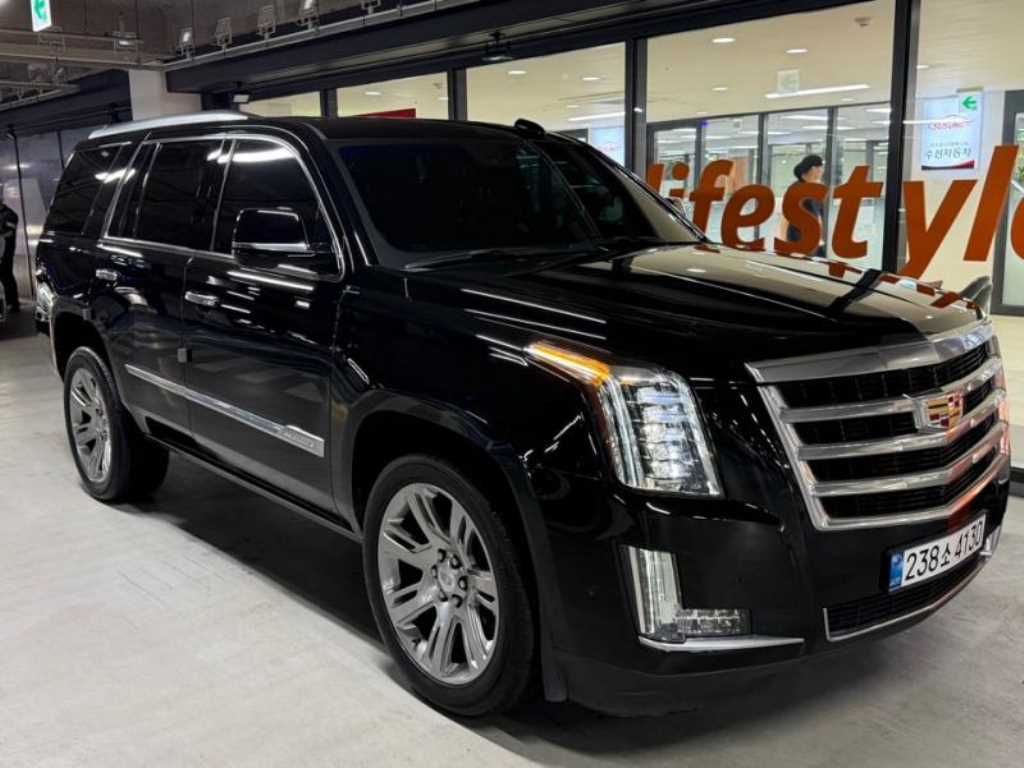 Cadillac Escalade - Vista 2