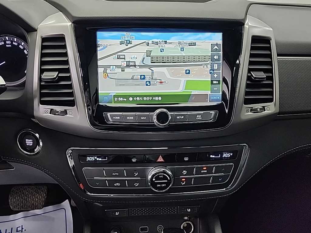 Ssangyong Rexton - Vista 10