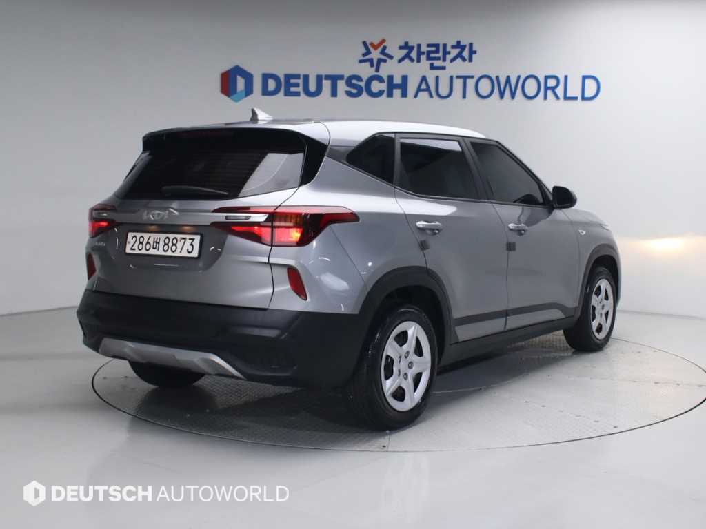 KIA Seltos - Vista 2