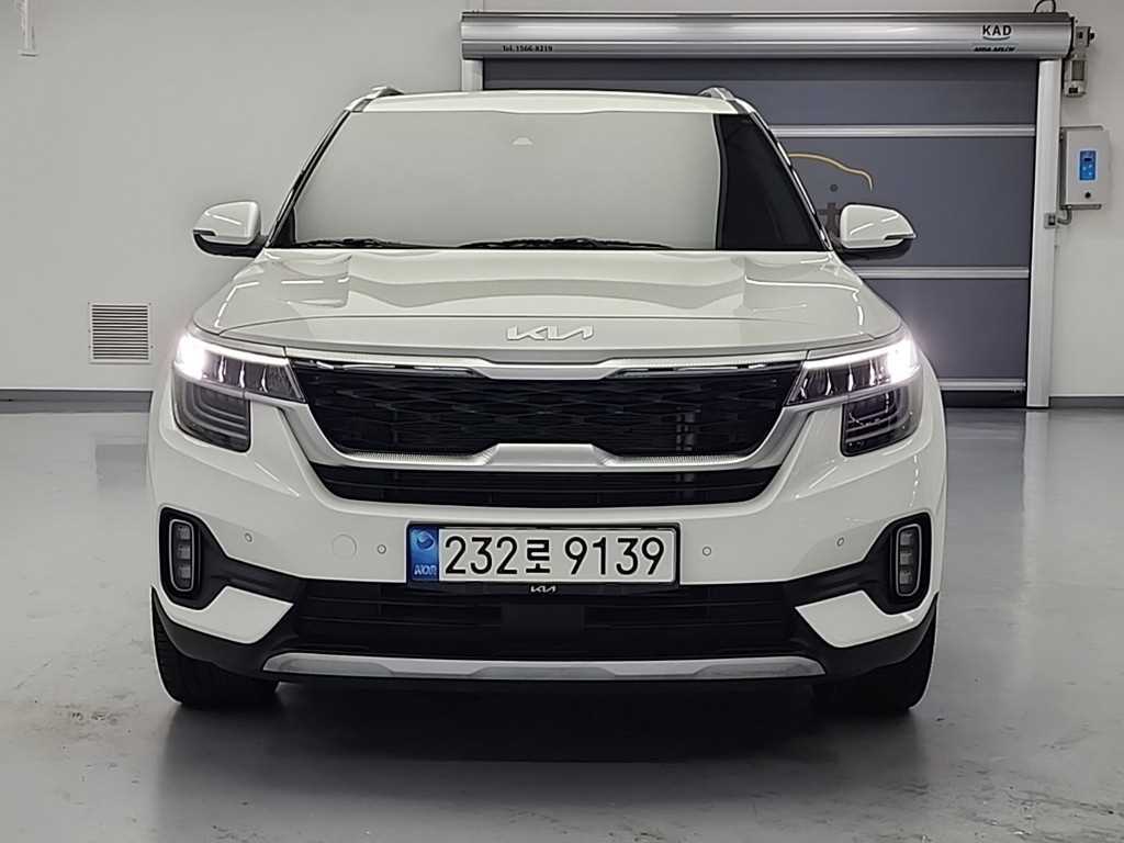KIA Seltos - Vista 2