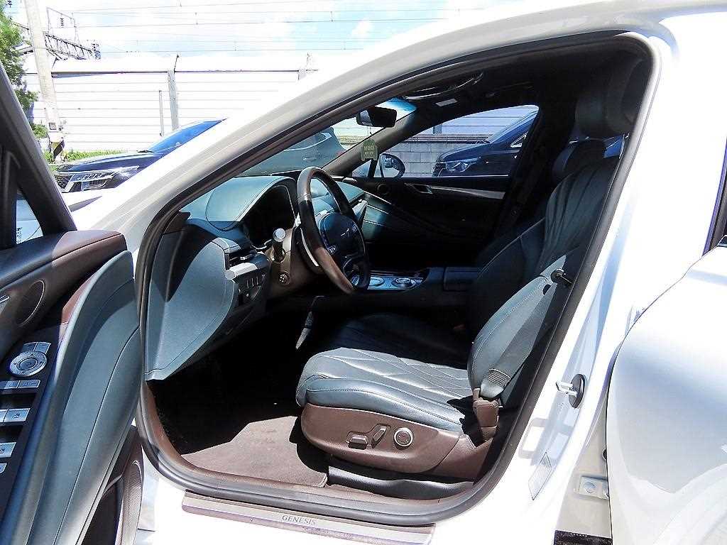 Genesis G80 - Vista 5