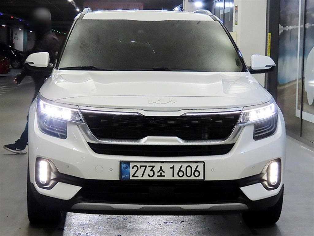 KIA Seltos - Vista 2