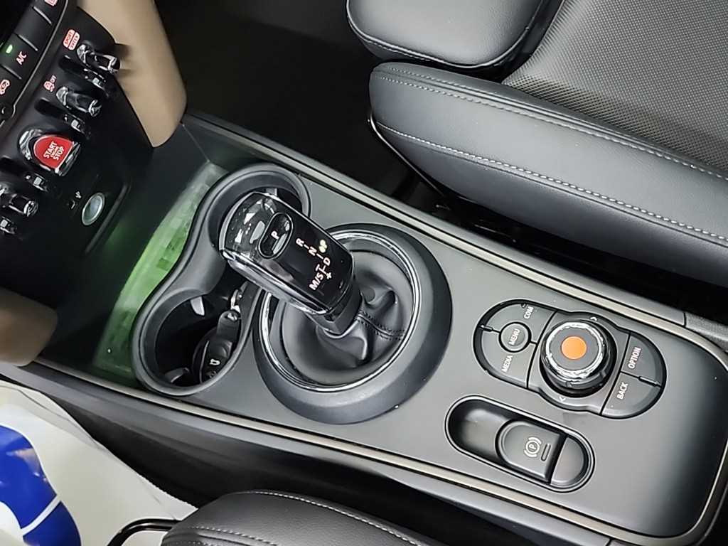 Mini Countryman - Vista 8