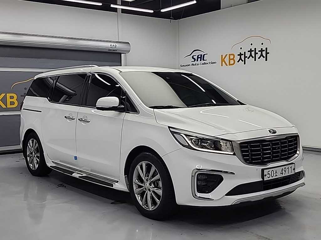 KIA Carnival - Vista 4