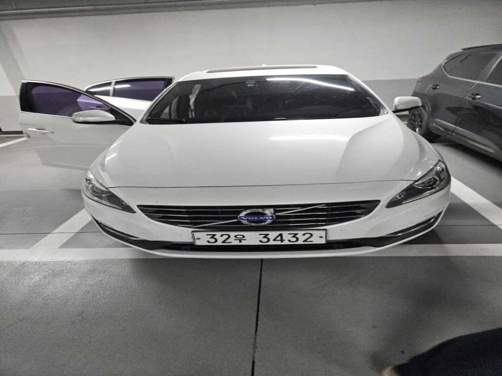 Volvo S60 2015 - Importación desde Corea - HF Imports Iquique - Foto 1