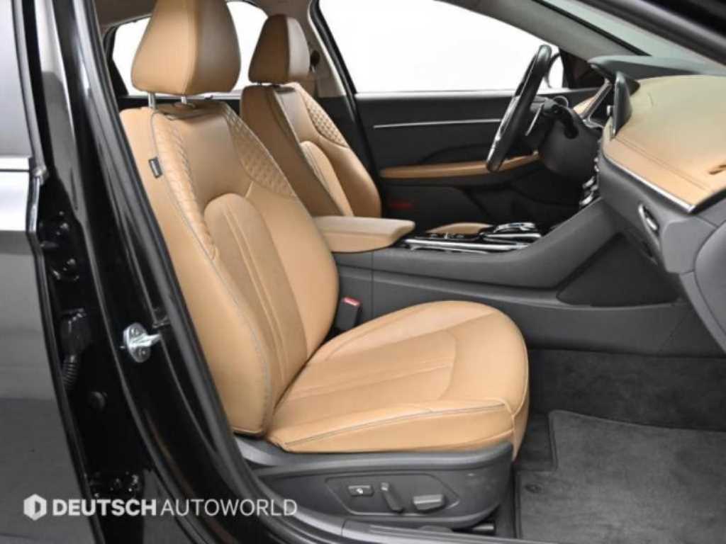 HYUNDAI Sonata - Vista 9