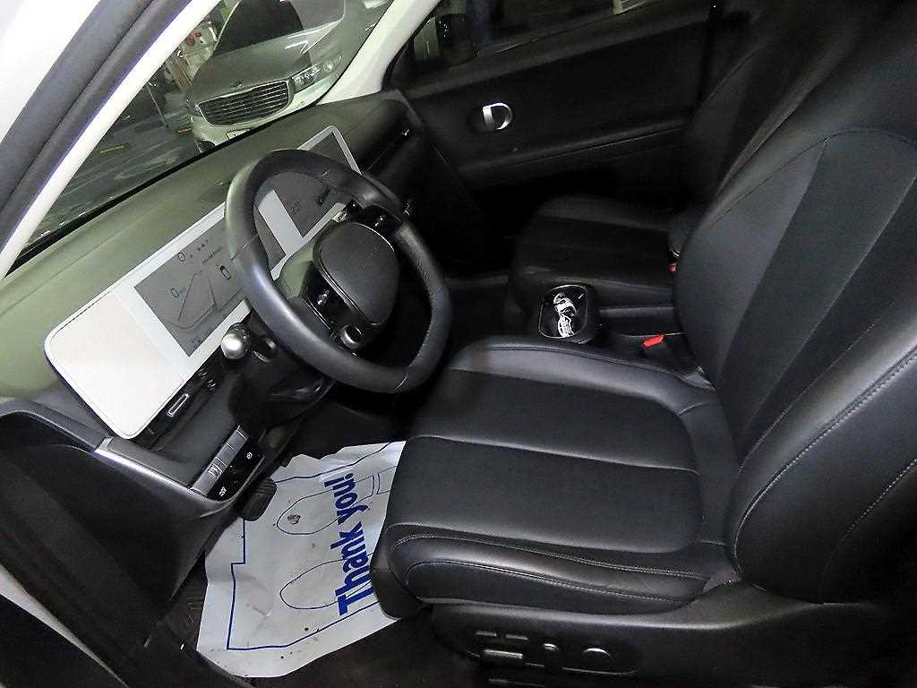 HYUNDAI Ioniq 5 - Vista 6