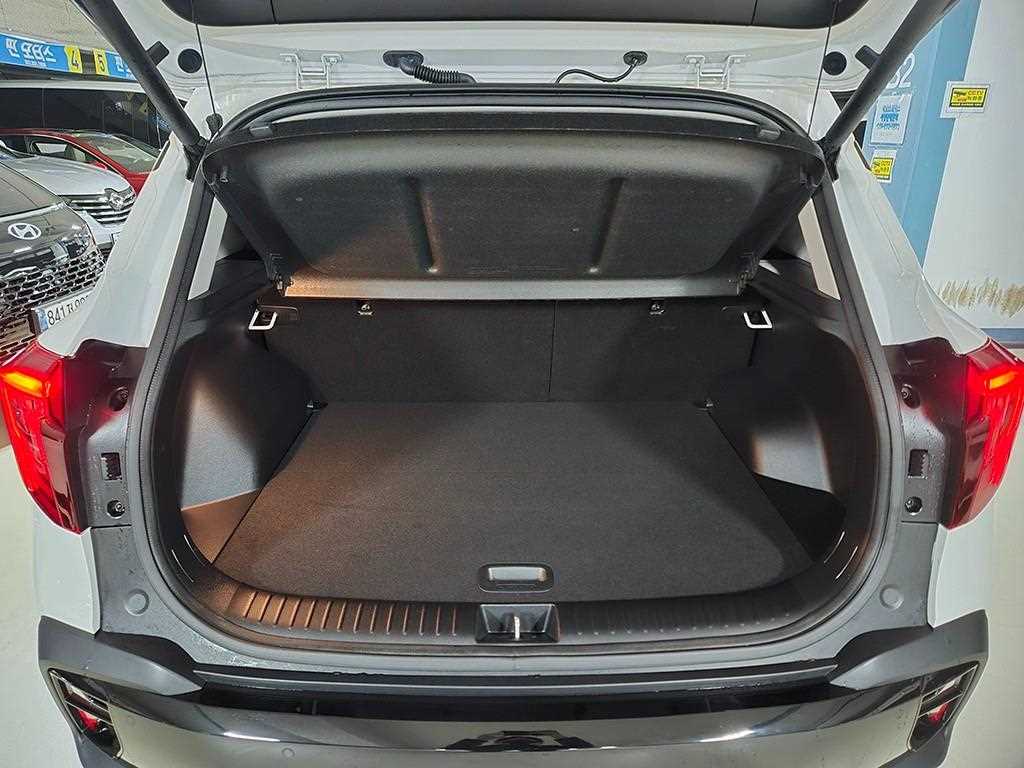 KIA Seltos 2024 Blanco - Importación desde Corea - HF Imports Iquique - Foto 17
