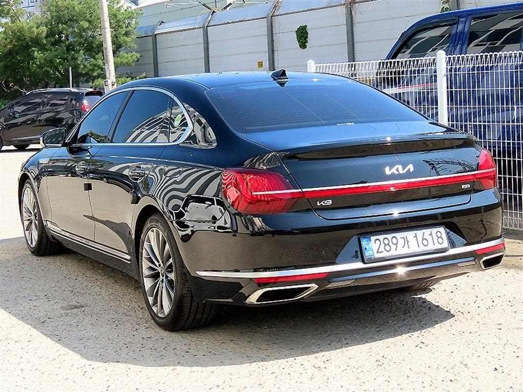 KIA K9 - Vista 3