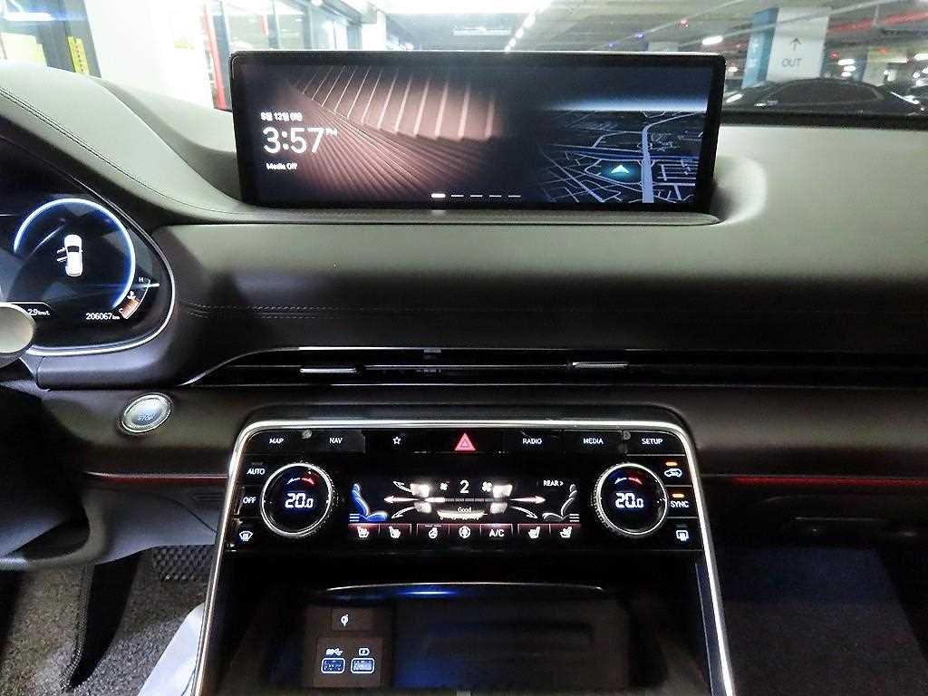 Genesis GV80 - Vista 11