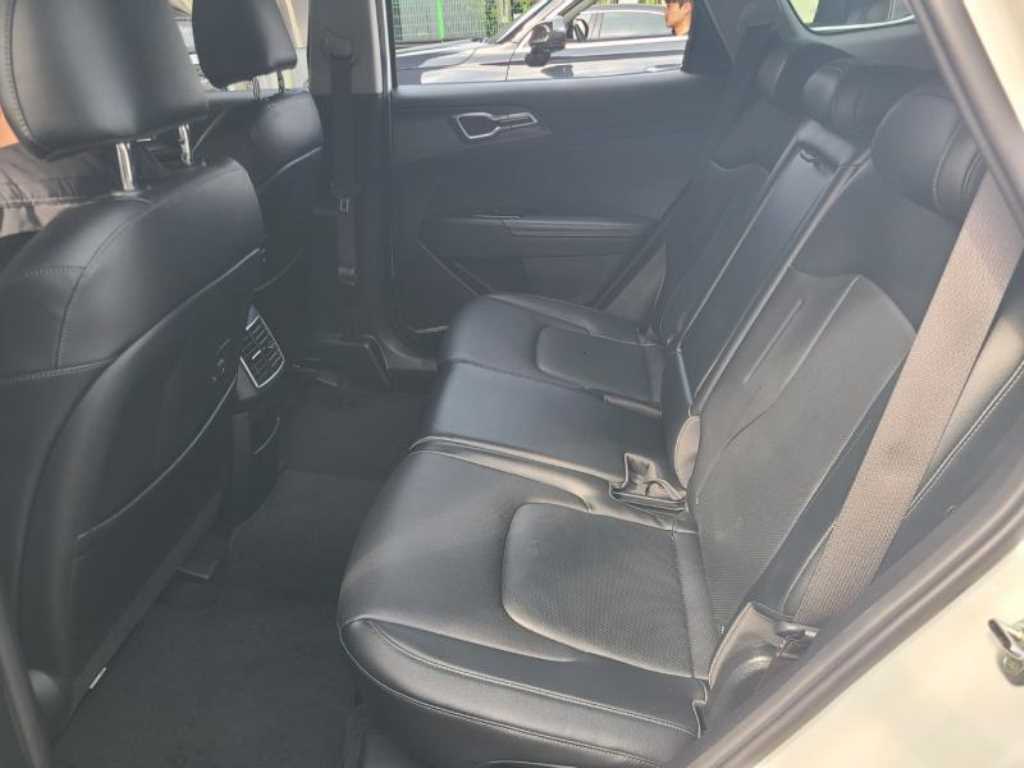 KIA Sportage - Vista 8