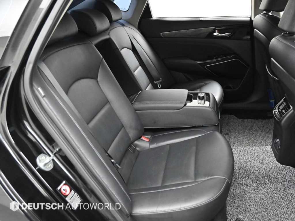 KIA K7 - Vista 12