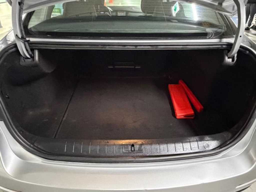 SAMSUNG SM5 2010 Plateado - Importación desde Corea - HF Imports Iquique - Foto 18