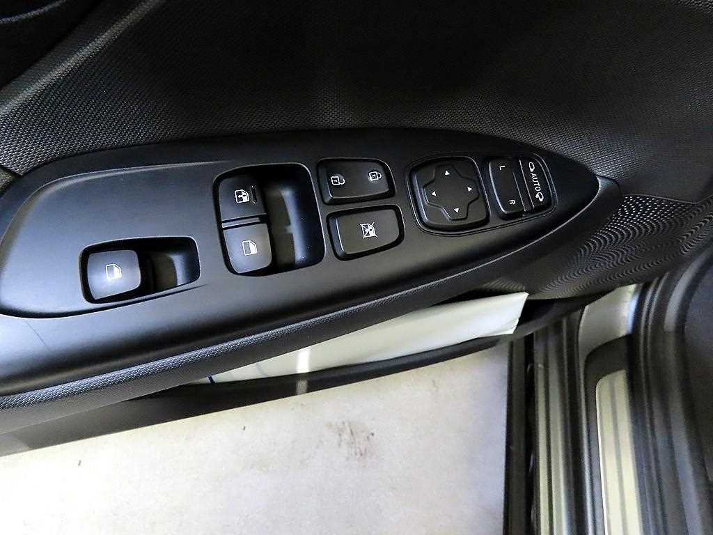 HYUNDAI Veloster 2020 Gris - Importación desde Corea - HF Imports Iquique - Foto 13
