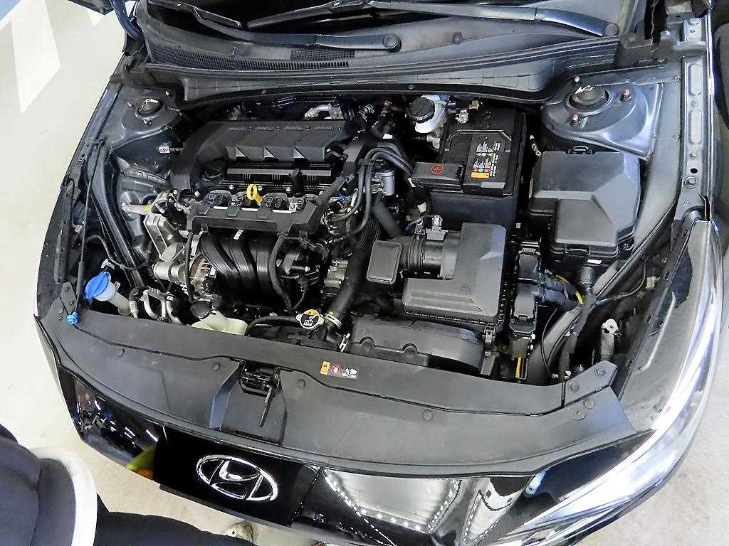 HYUNDAI Avante 2021 Negro - Importación desde Corea - HF Imports Iquique - Foto 19