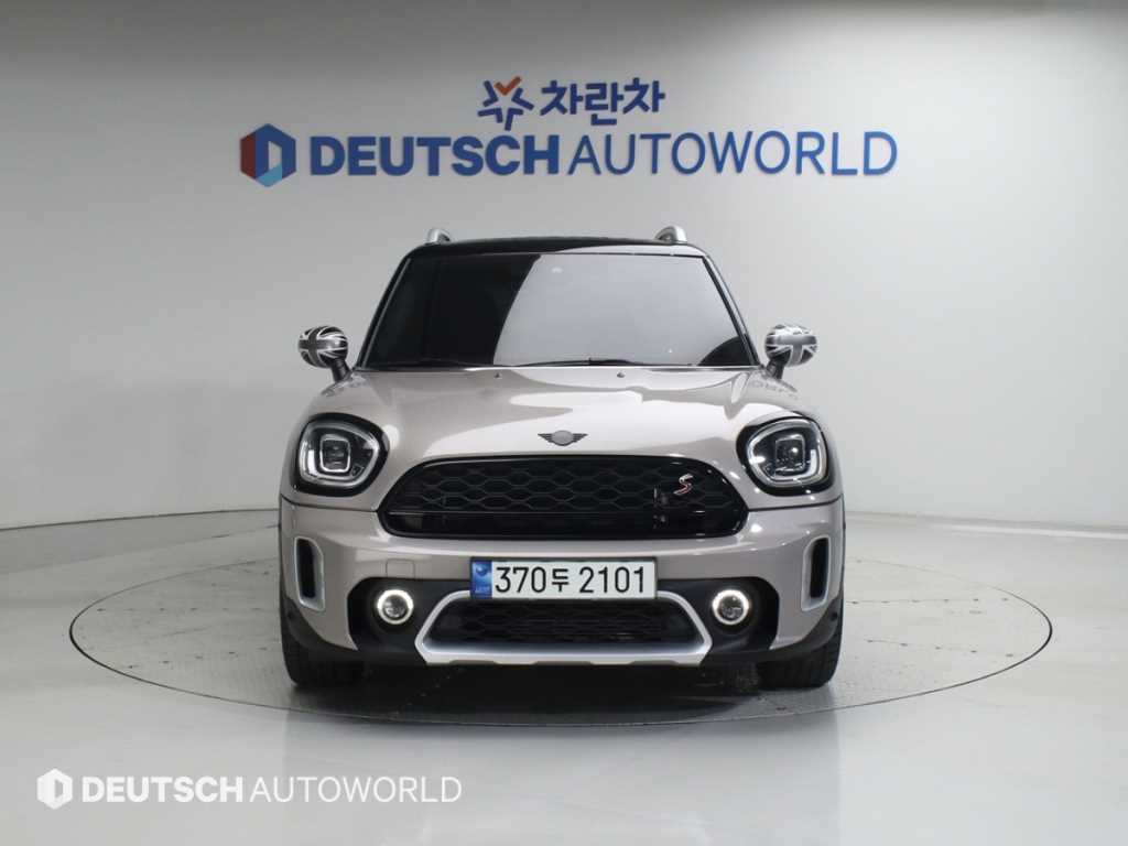 Mini Countryman - Vista 3