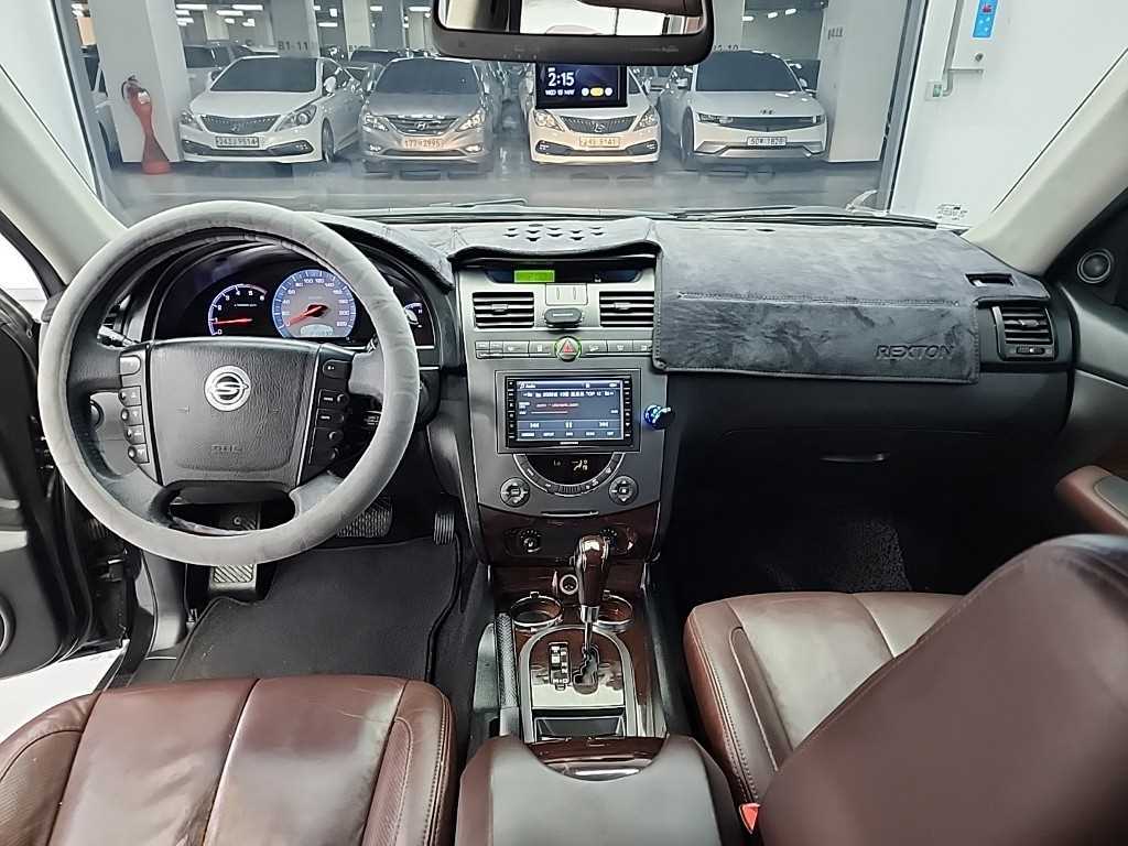 Ssangyong Rexton - Vista 7