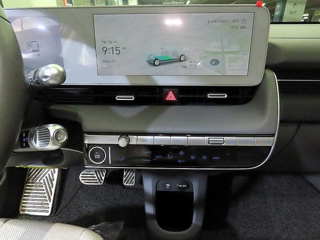 HYUNDAI Ioniq 5 - Vista 11