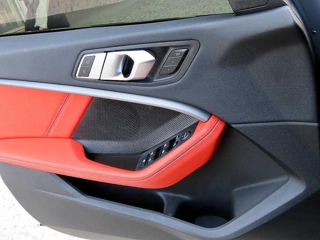 BMW 2 series - Vista 12