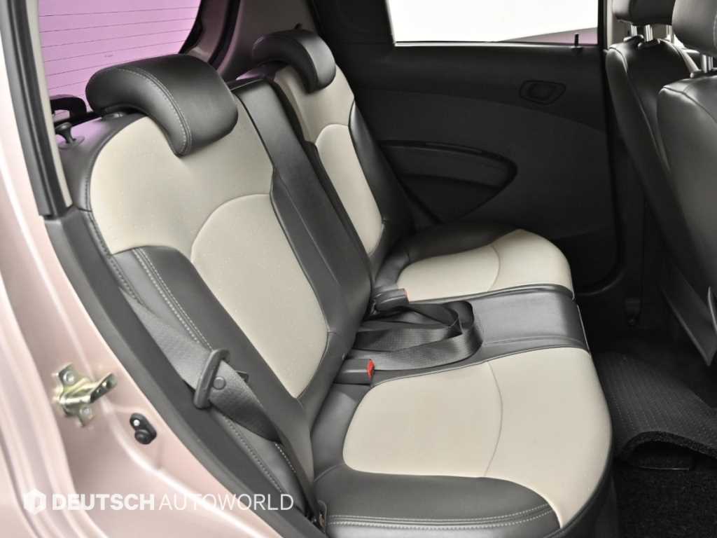 Chevrolet Spark - Vista 12