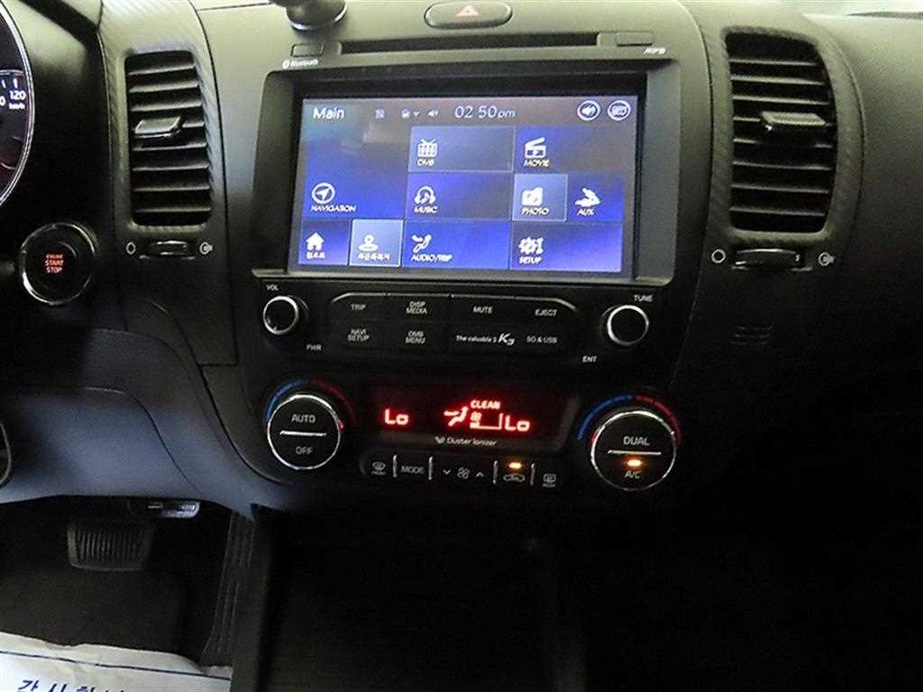 KIA K3 - Vista 11