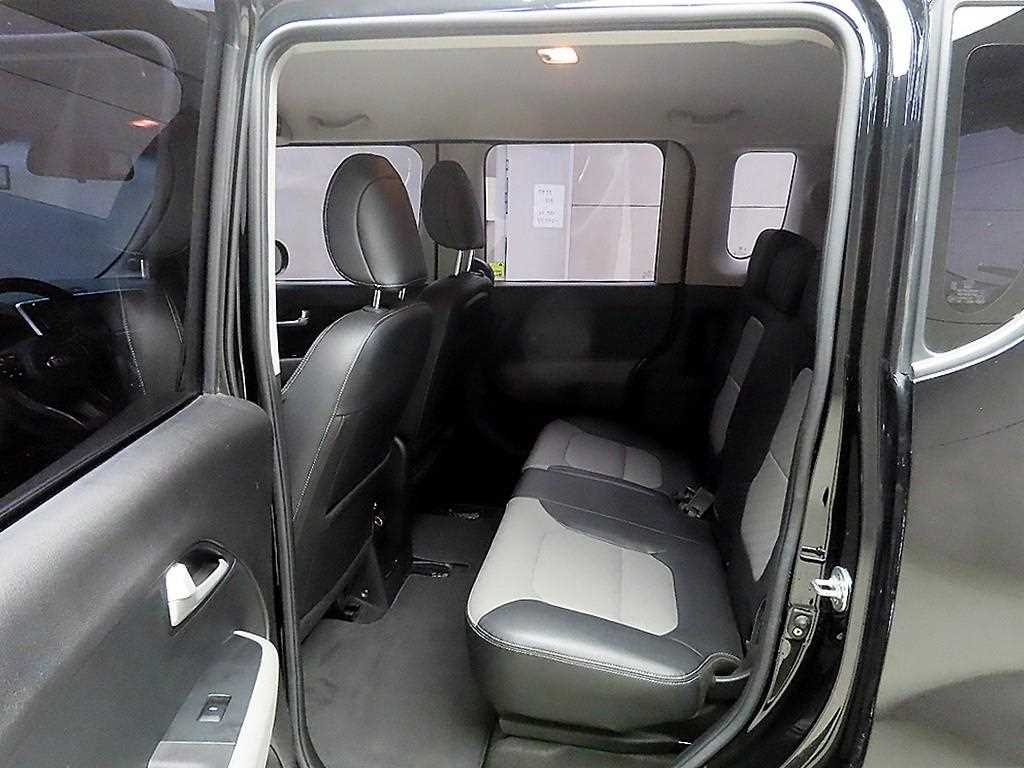 KIA Ray - Vista 7