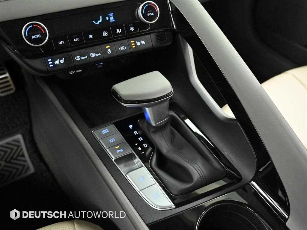 HYUNDAI Avante - Vista 9