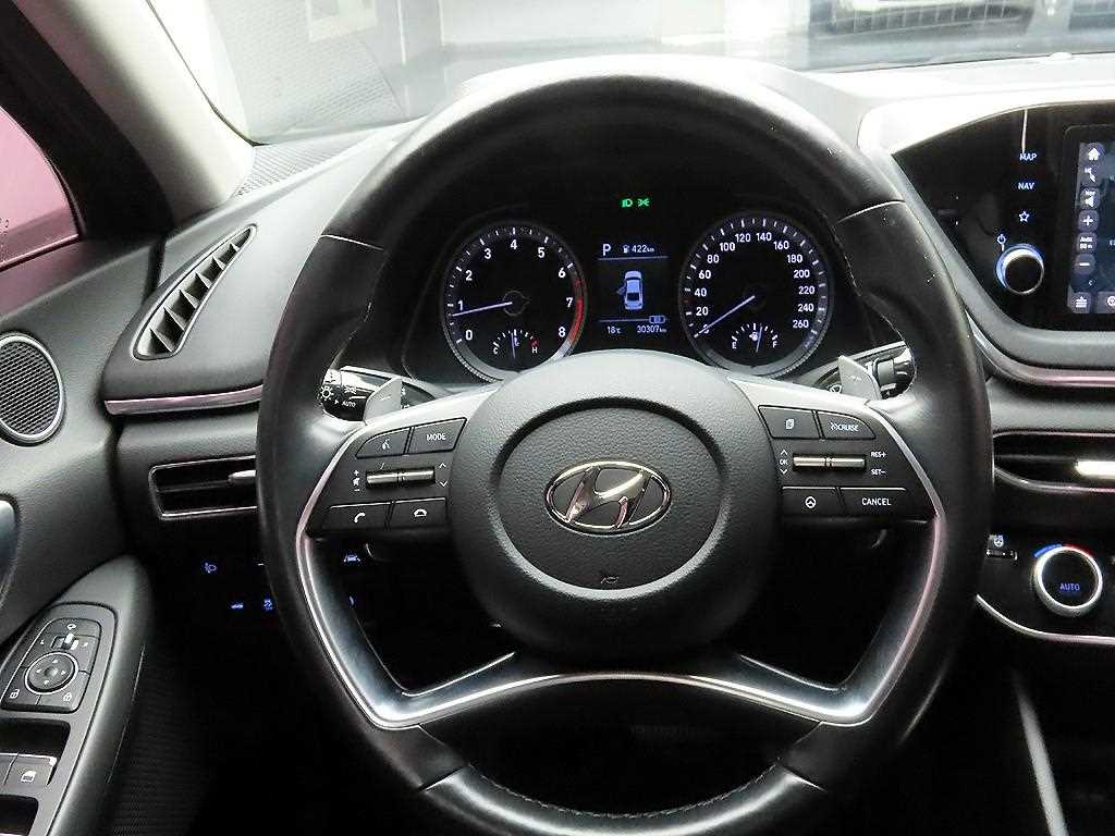 HYUNDAI Sonata - Vista 7