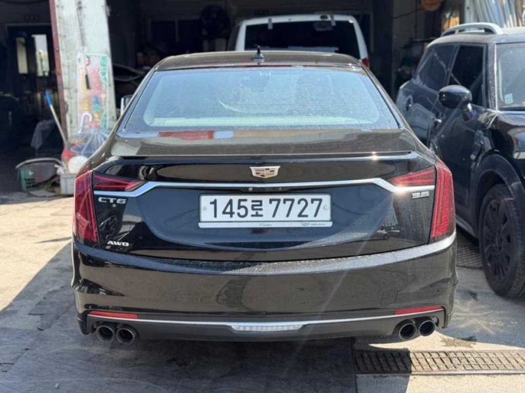Cadillac CT6 - Vista 3
