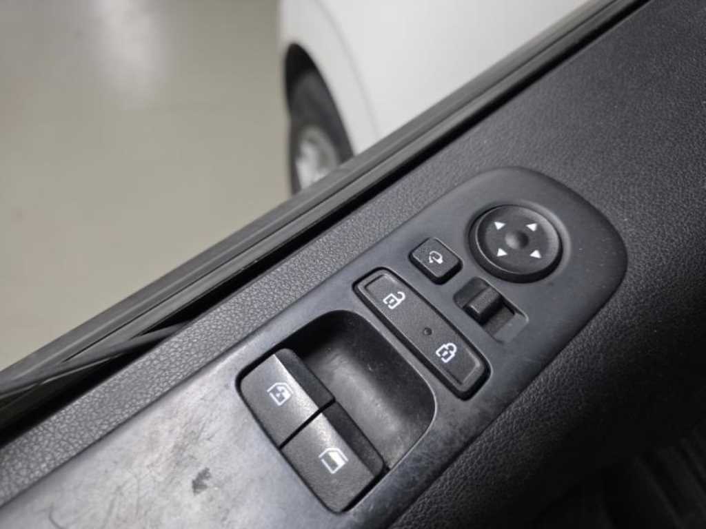 HYUNDAI Staria 2022 Blanco - Importación desde Corea - HF Imports Iquique - Foto 16