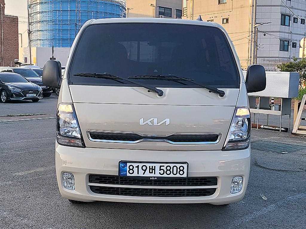 Small Truck Cargo (small) - Vista 2