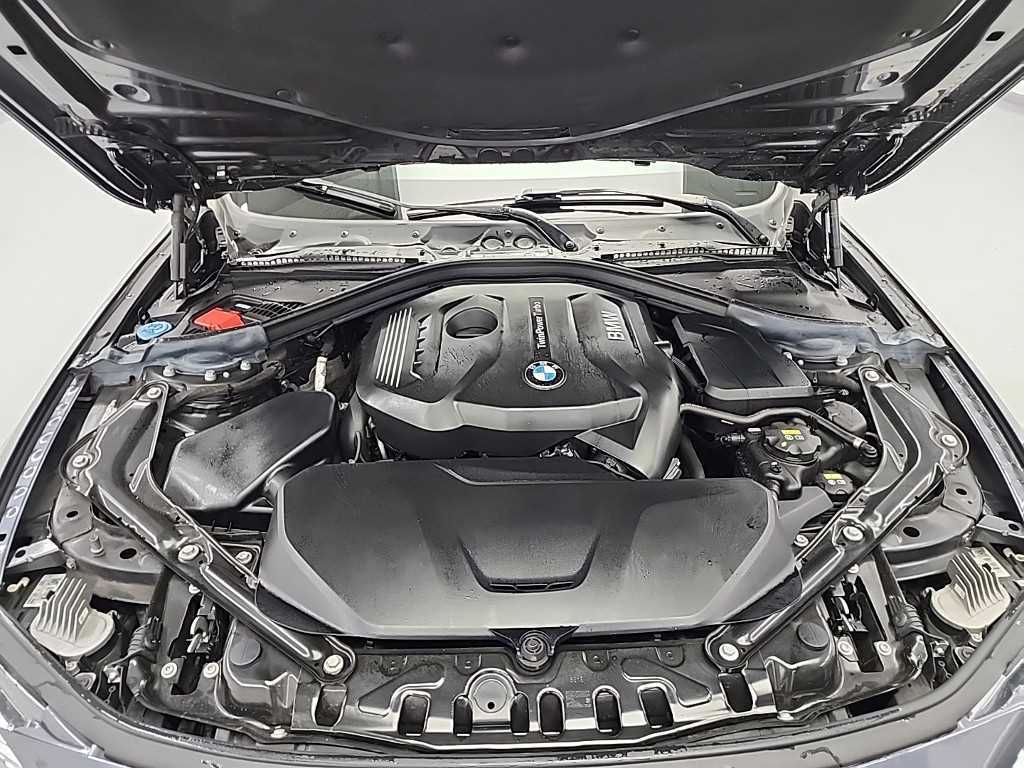 BMW 4 Series - Vista 5