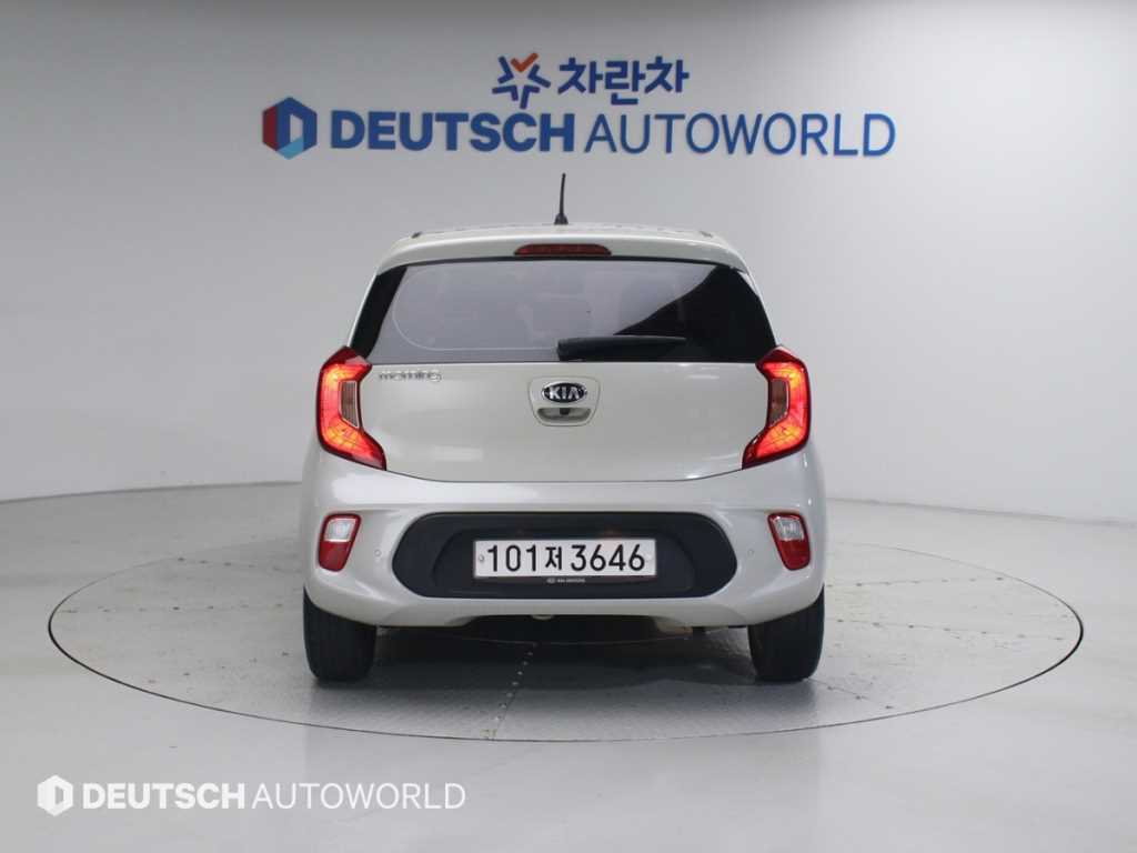 KIA Morning - Vista 4