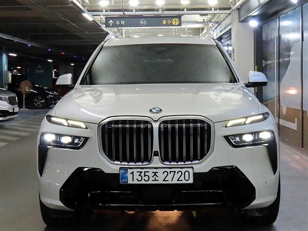 BMW X7 - Vista 2