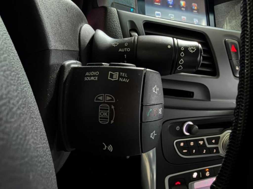 SAMSUNG SM5 2010 Plateado - Importación desde Corea - HF Imports Iquique - Foto 16