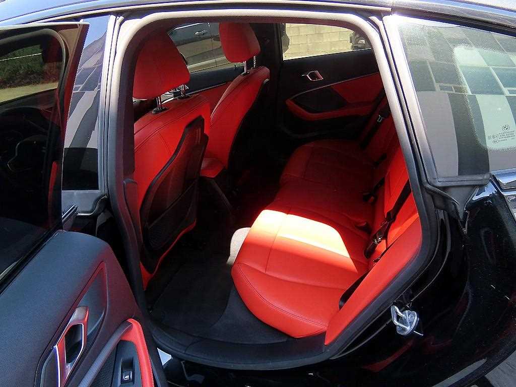 BMW 2 series - Vista 6