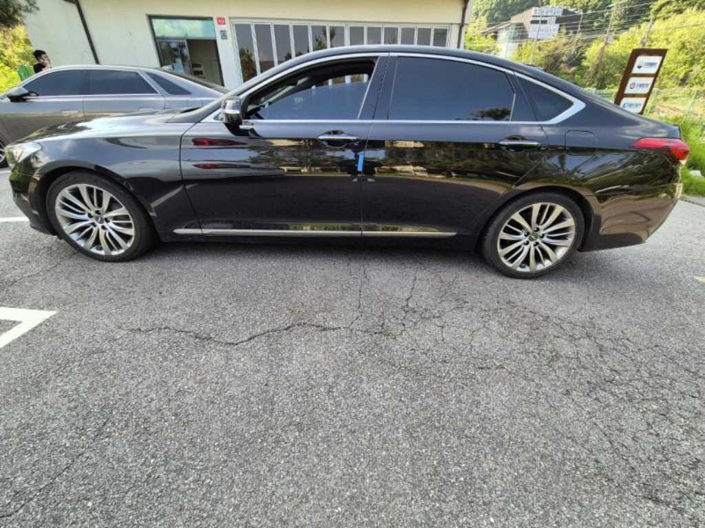 Genesis G80 - Vista 3