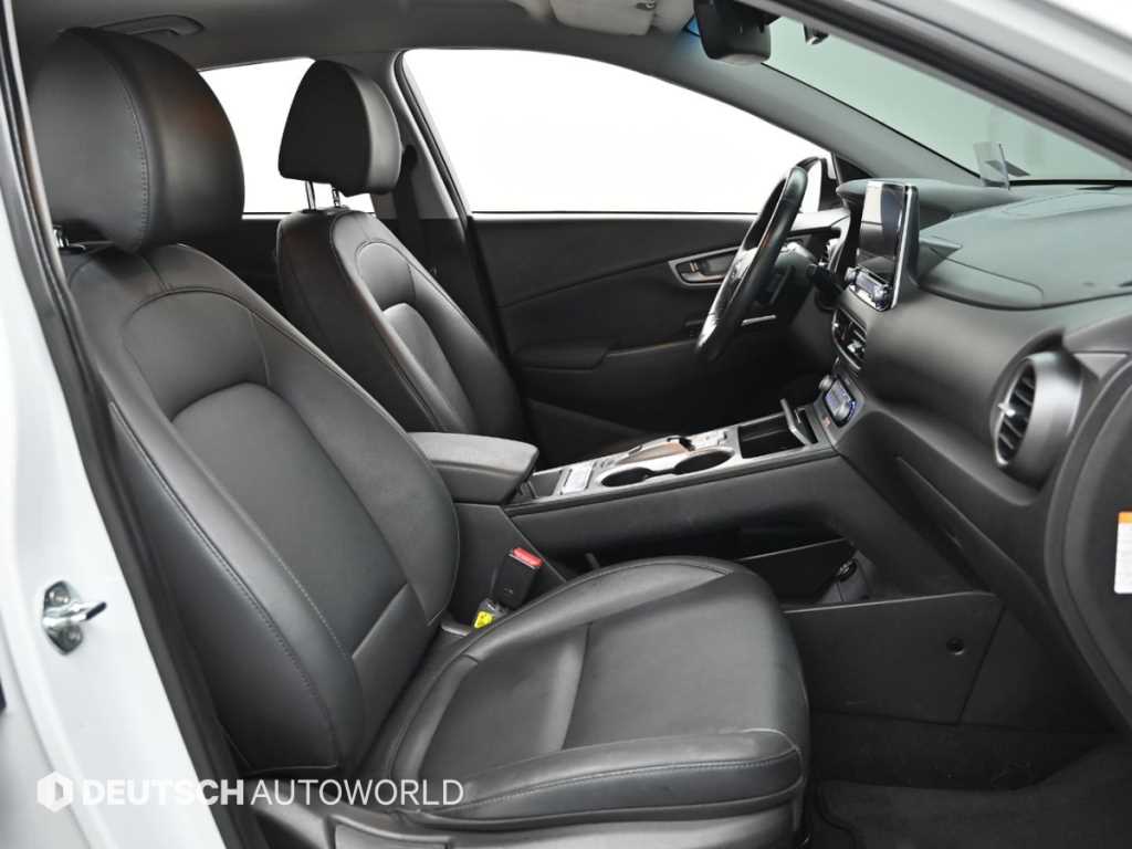 HYUNDAI Kona - Vista 10