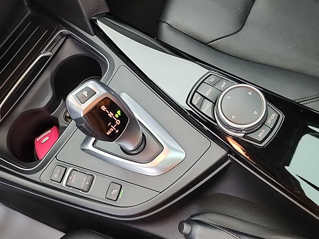 BMW 3 series - Vista 8
