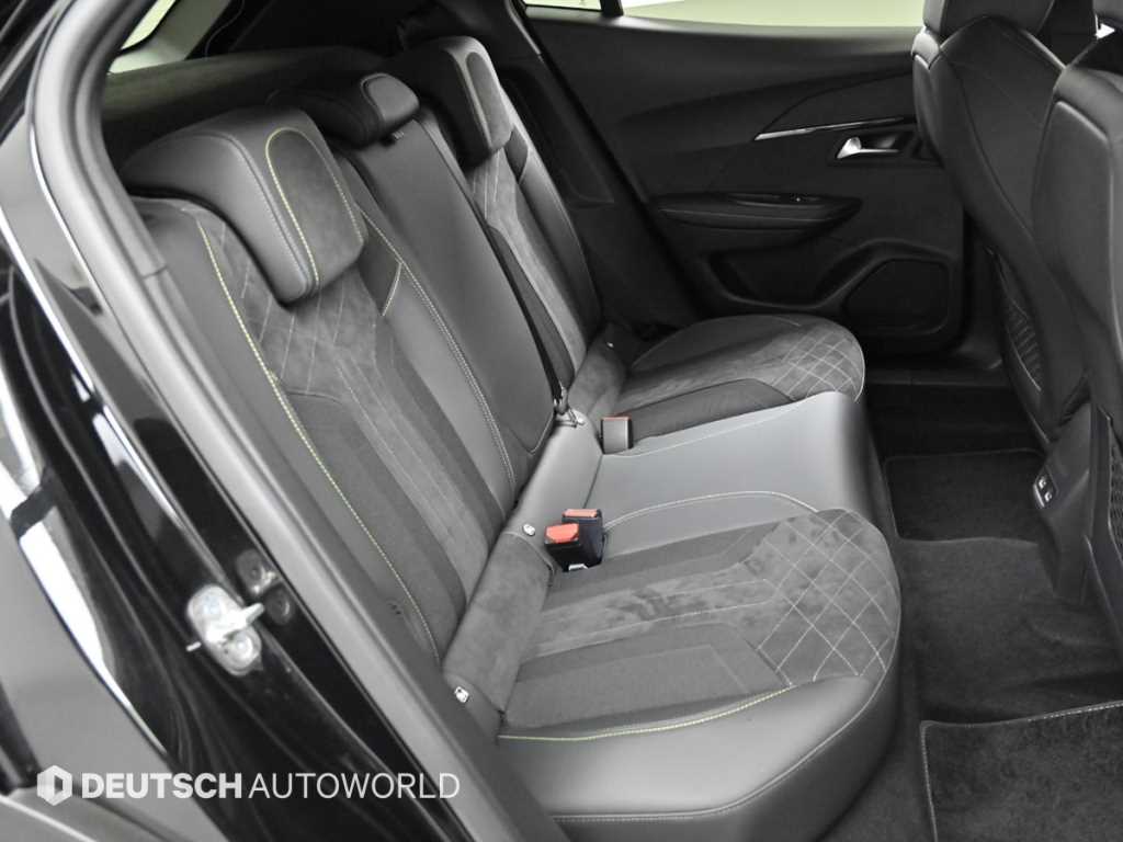 Peugeot 2008 - Vista 12