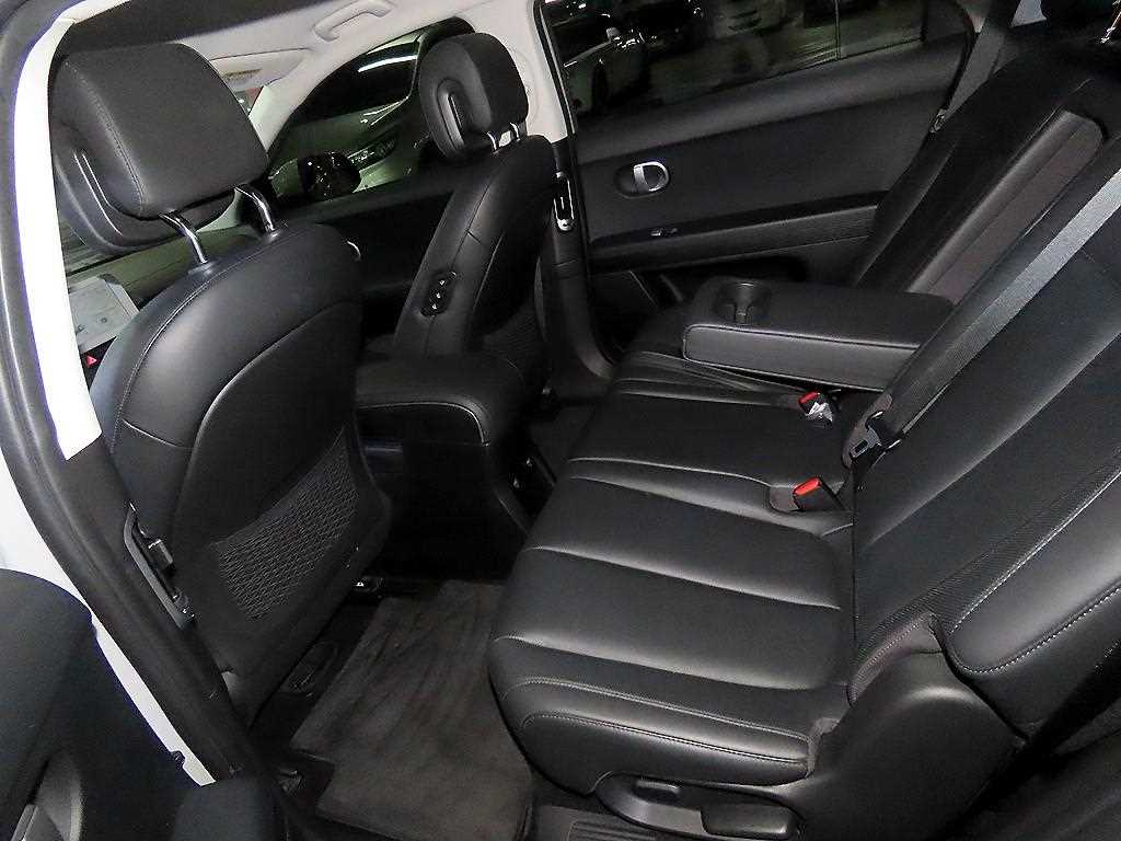 HYUNDAI Ioniq 5 - Vista 7