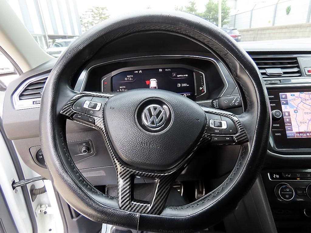 Volkswagen Tiguan - Vista 8