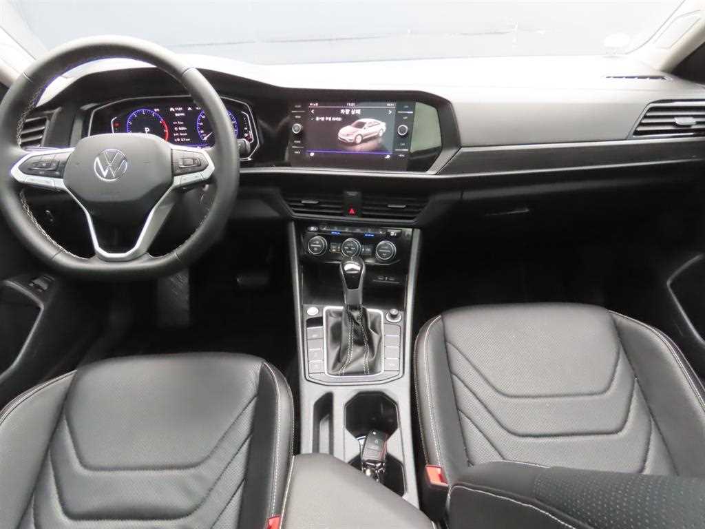 Volkswagen Jetta - Vista 8
