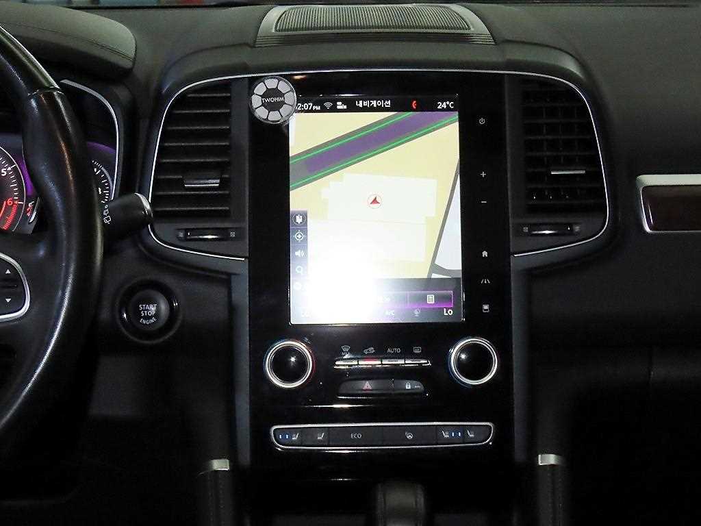 SAMSUNG QM6 - Vista 11