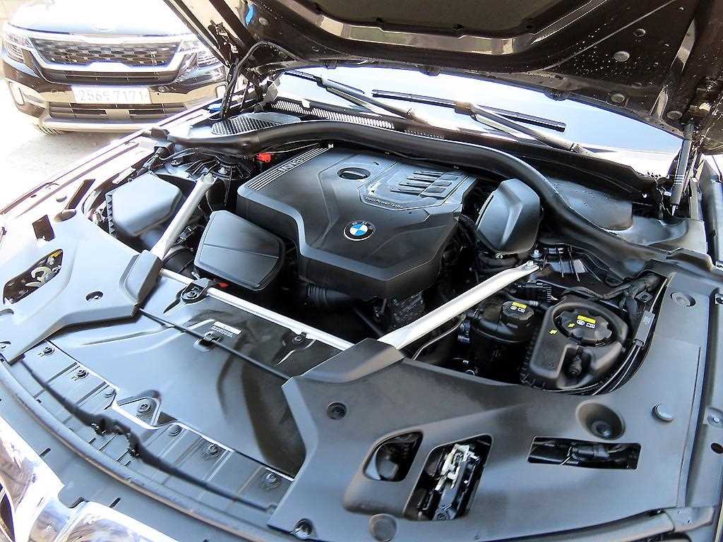 BMW 5 Series 2023 Gris - Importación desde Corea - HF Imports Iquique - Foto 19