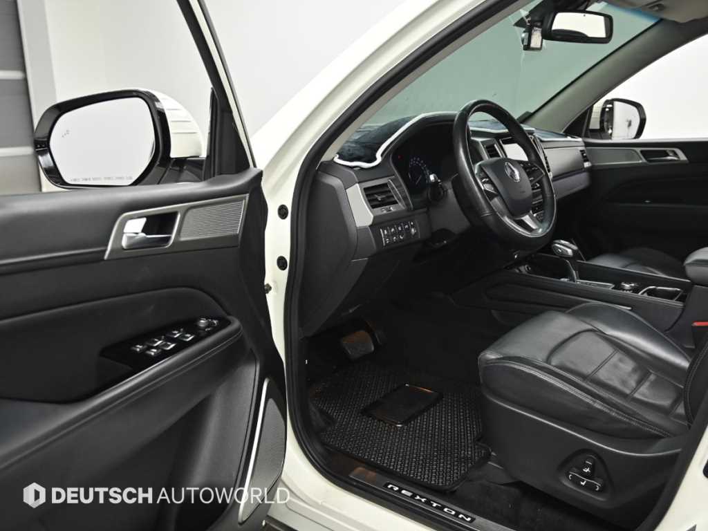 Ssangyong Rexton - Vista 11