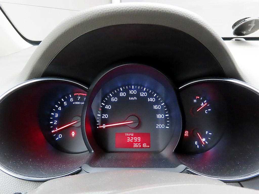 KIA Morning - Vista 8