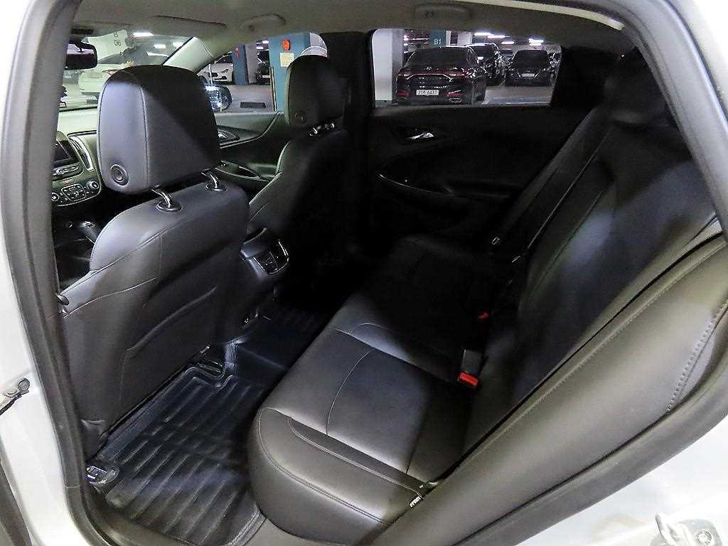 Chevrolet Malibu - Vista 7